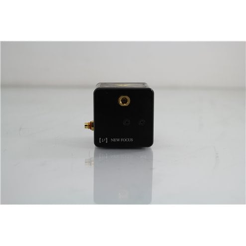 New Focus 1580 12-GHz Vis Photodetector